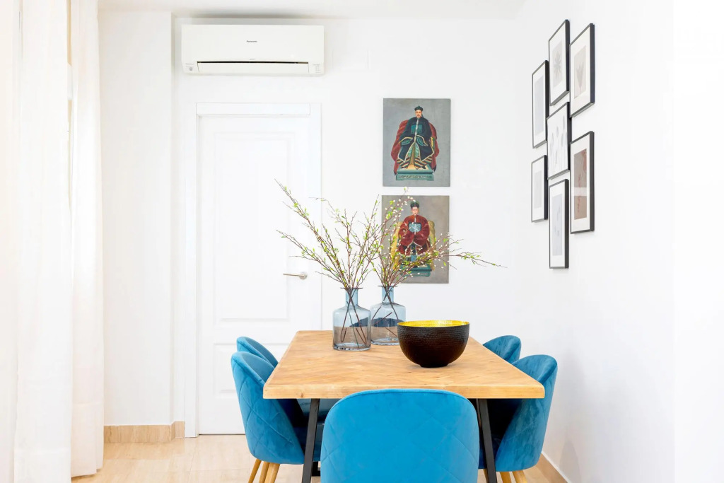 Genteel Home Marin Garcia IV