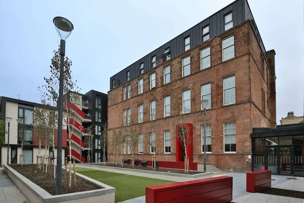 For Students Only - Willowbank in Glasgow
