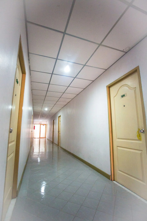 Central Place Hotel
