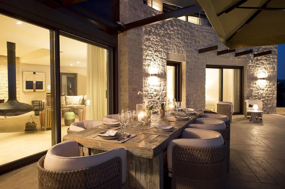 Luxury Villa The Olive Retreat