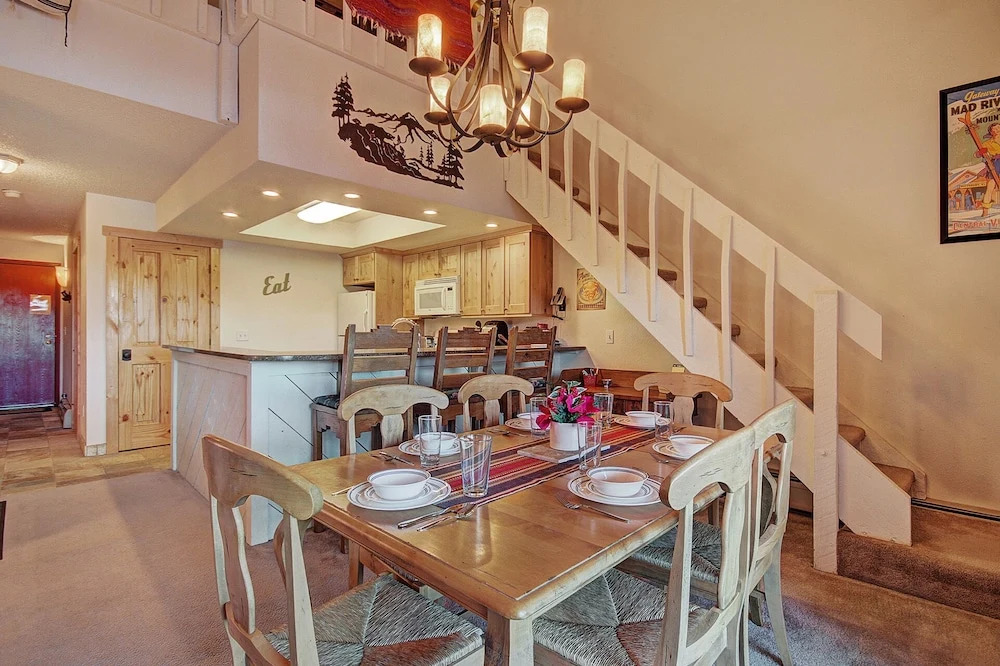 Longbranch 318 - 3 Br Condo
