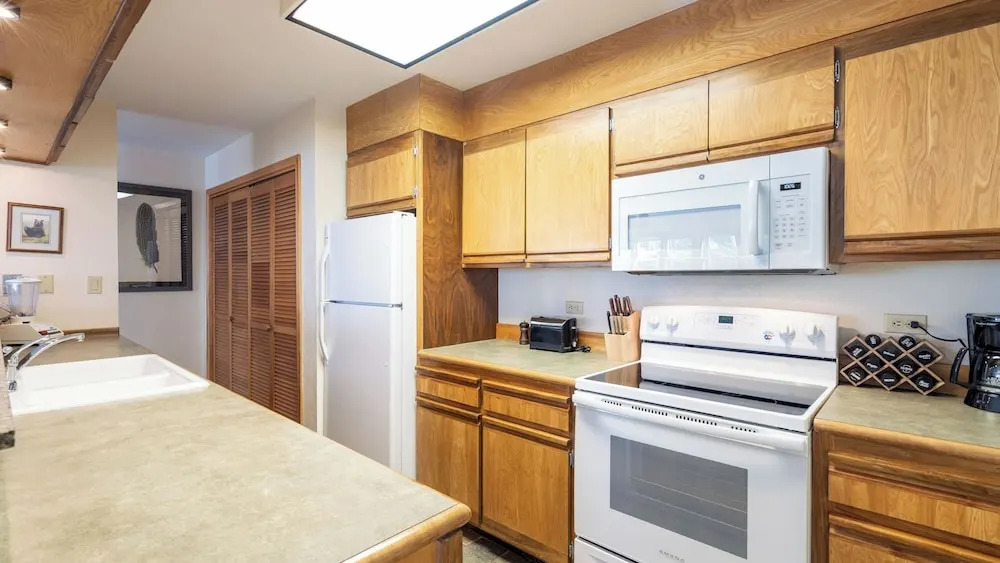 Lulu City 4B by Avantstay Beautiful Condo 100 Yards From Lift #7 Permit #:3639