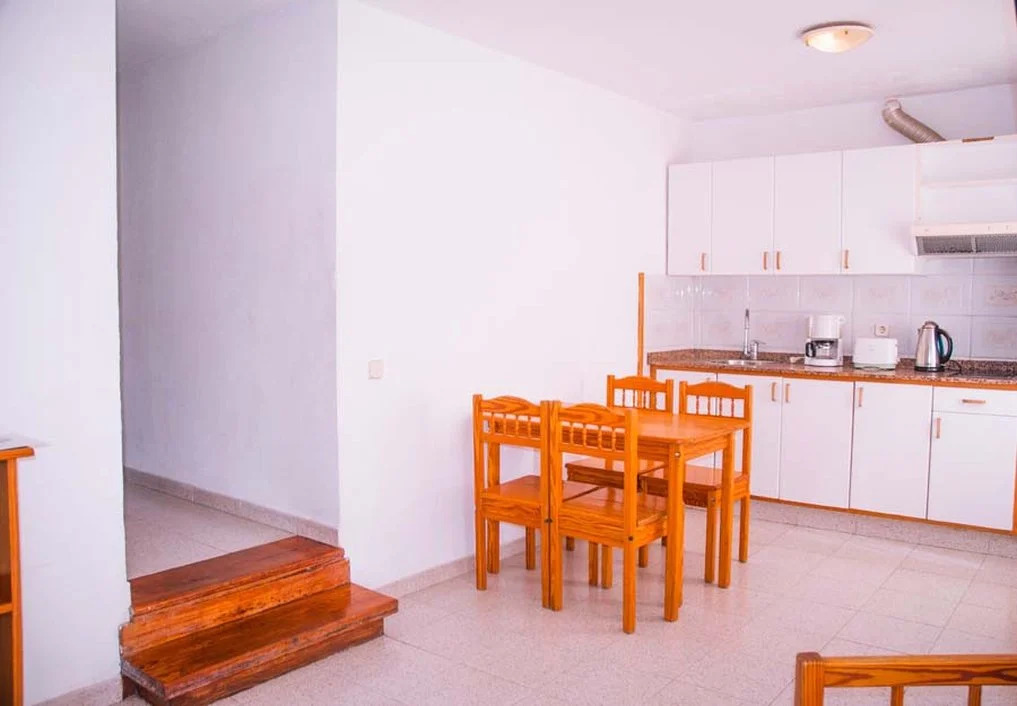 Apartamentos Tamaran