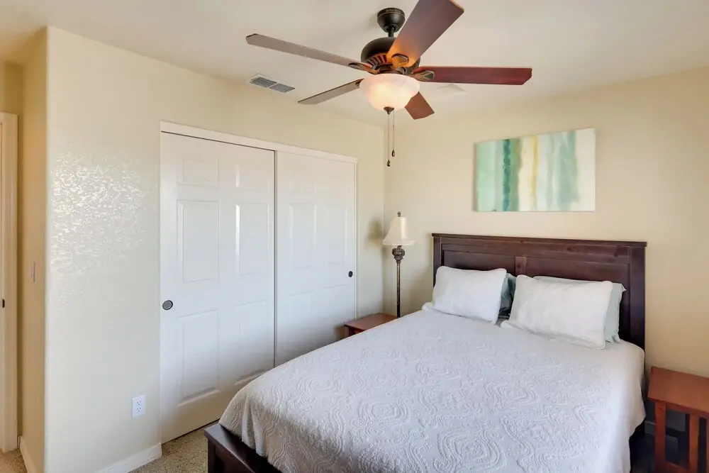 Pool, Hot Tub & Mtn Views: Lake Havasu City Home!