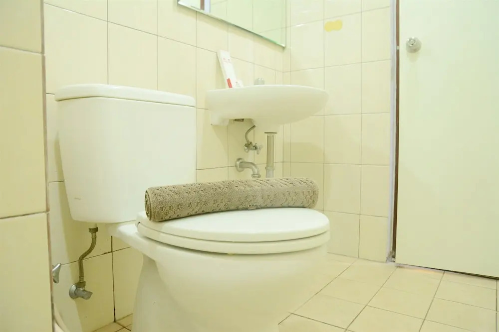 Beautiful City View 2Br Royal Mediterania Garden Residence Near Central Park Mall