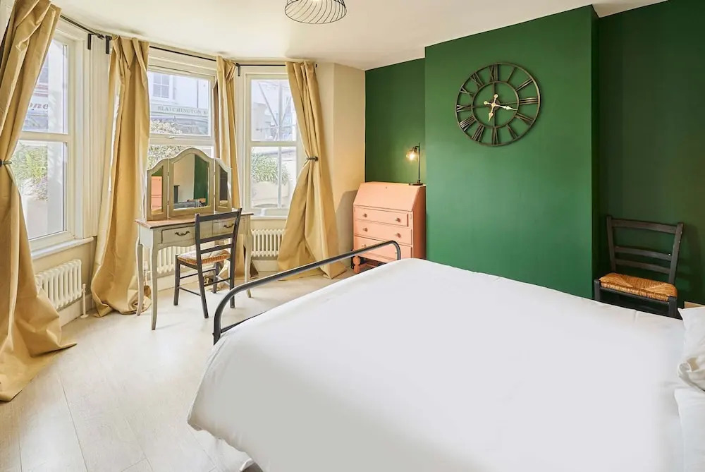 Host Stay Blatchington Road