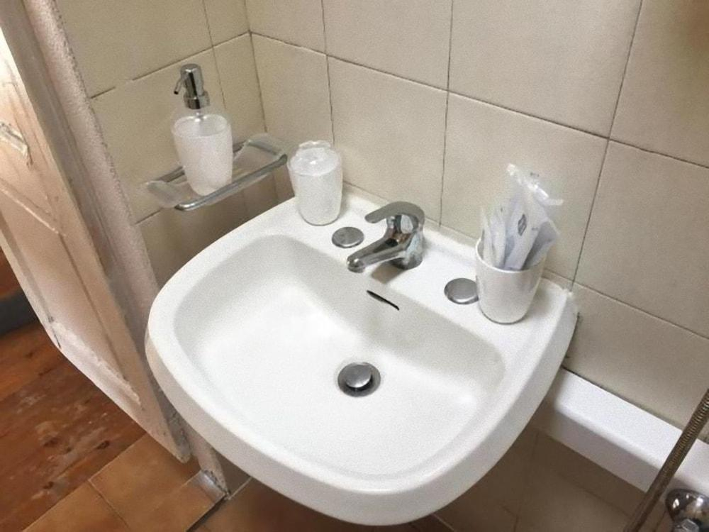 3-Tourist House Bologna-Mansarda - Self check-in