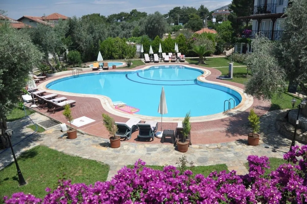 Begonvilla Apart D2 by Angel Rentals