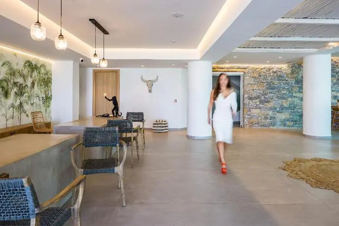 Mirage Apart Hotel