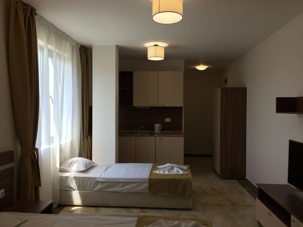 Palm Residence Deluxe Studios
