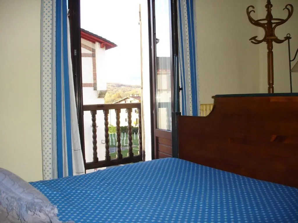 Hostal Ayestaran II