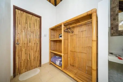 Green Coco House
