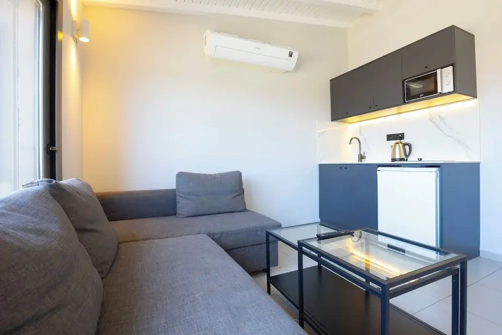 AEGEAN Apartments - Marina & Chios Island View