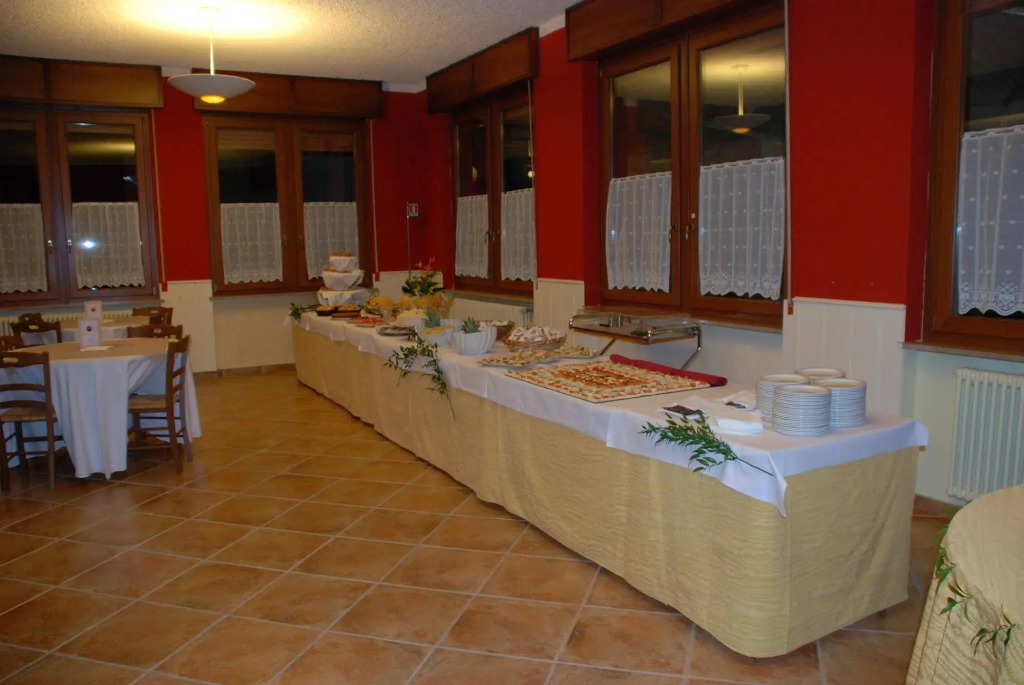 Linda Hotel