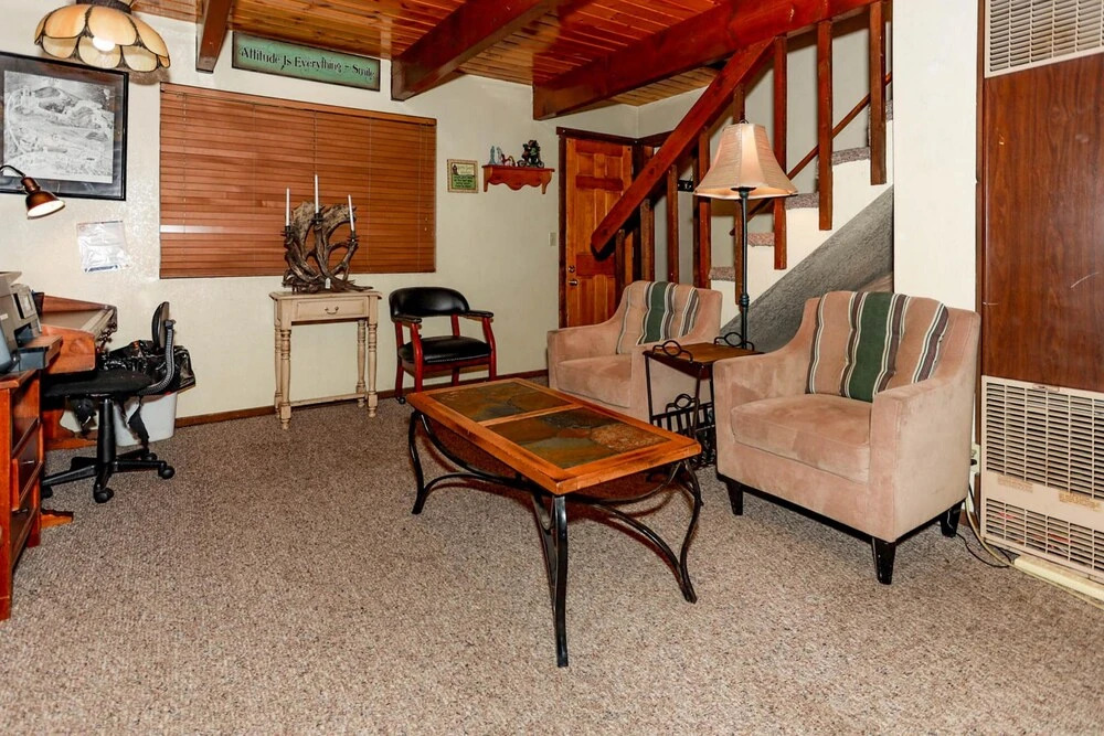 Birdie Cabin 1328 by RedAwning