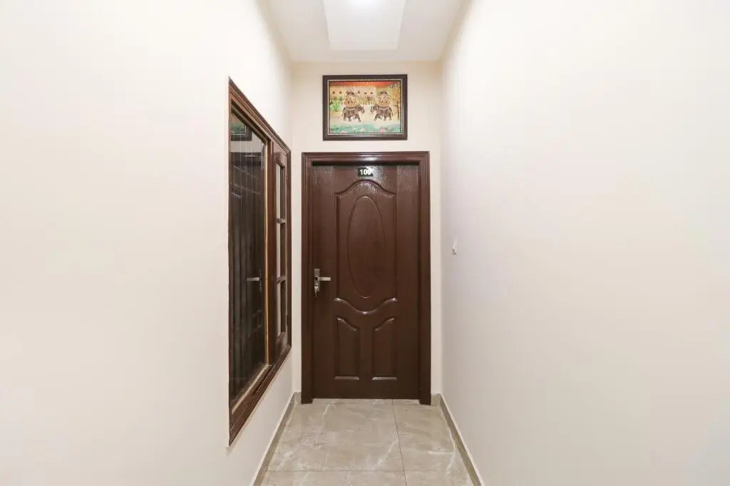 Hotel Payal by OYO Rooms