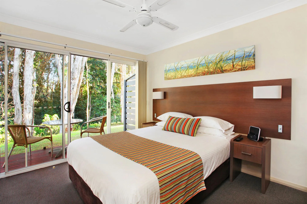 Flynns on Surf Beach Villas