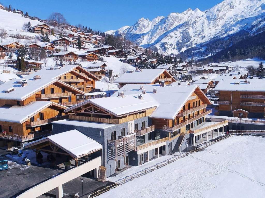Luxury apartment in the attractive ski resort of La Clusaz