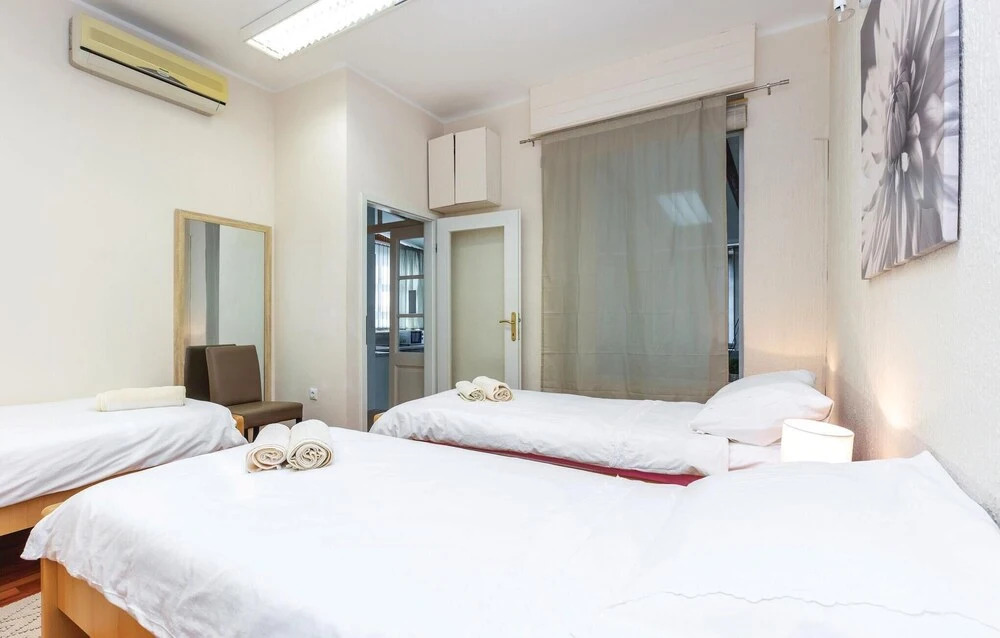 Nice Home in Kostrena With Wifi and 2 Bedrooms