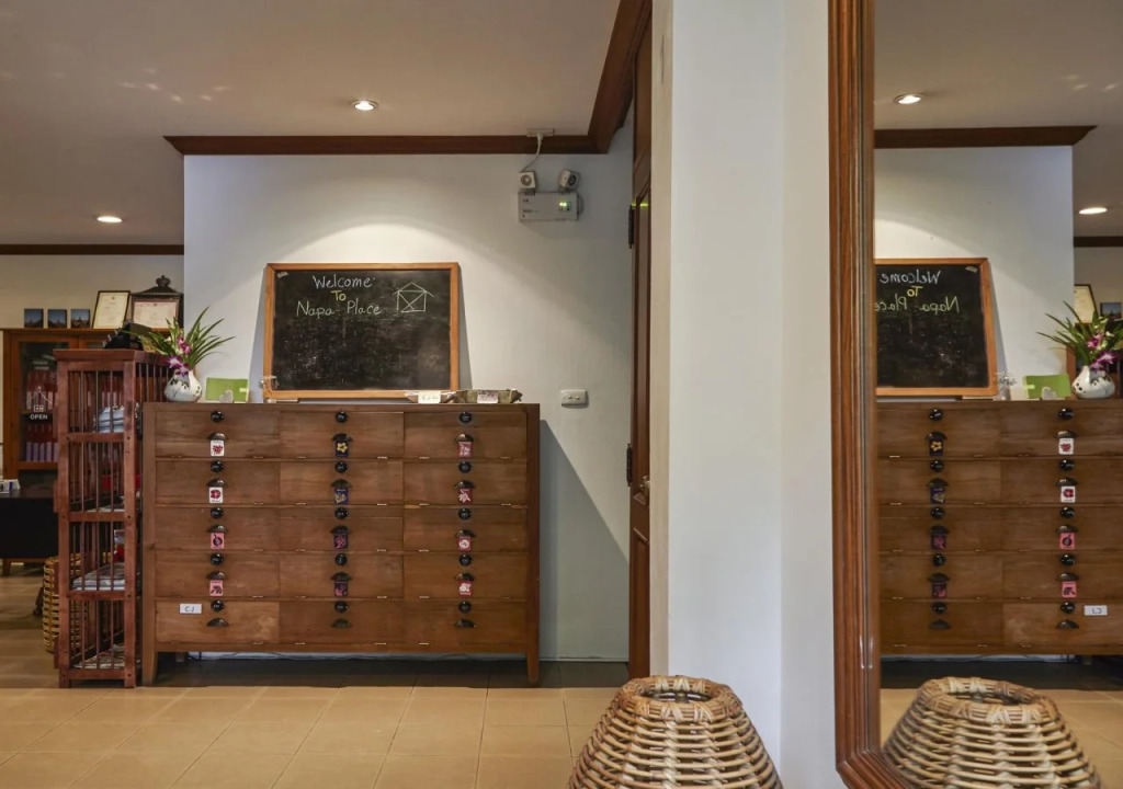 NT Place Sukhumvit Suites