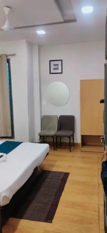 Hotel Raaso Inn Rohini I Near Metro I Couple Friendly I Spacious Rooms I Budget Stay