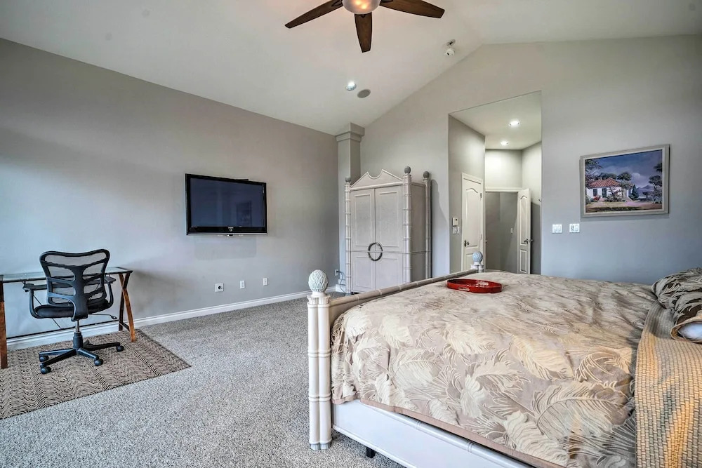 Chic Washington Wine Country Vacation Rental