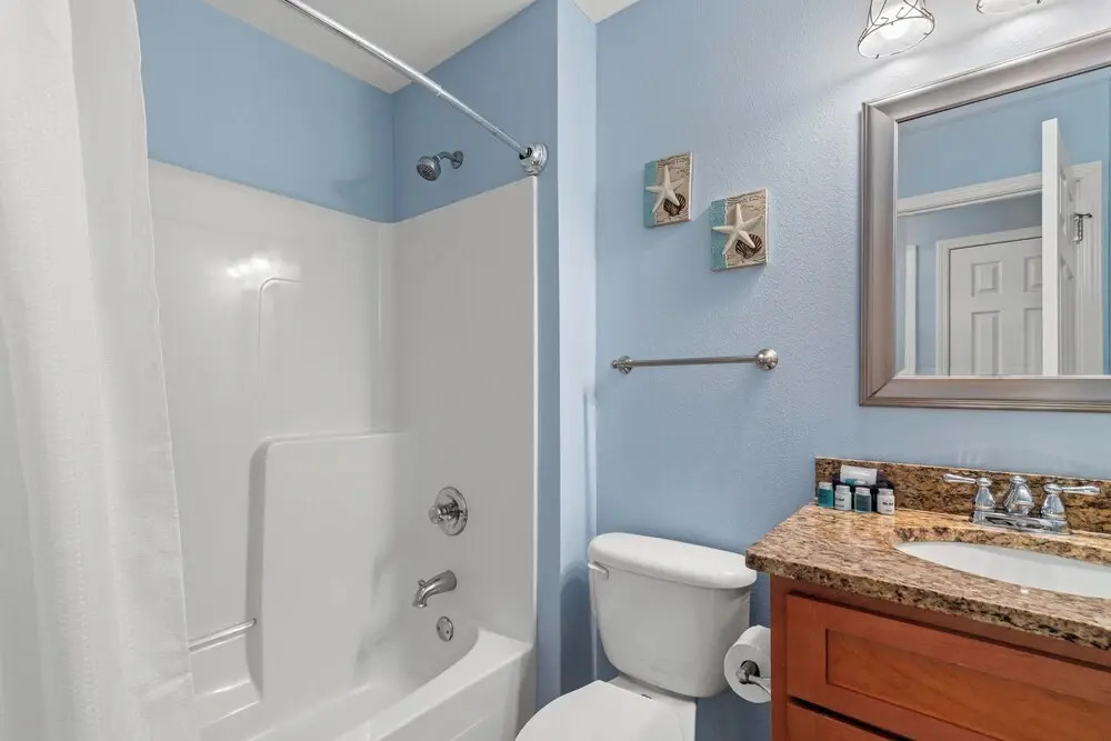 Charming 3bd/2ba Home Close to the Beach! Sleeps 8!
