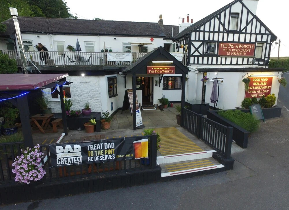 Pig & Whistle