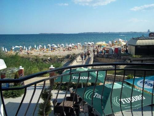 Carina Beach