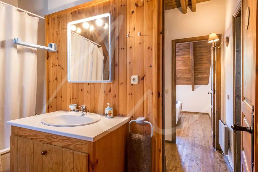 Casa Nere by SeaMount Rentals