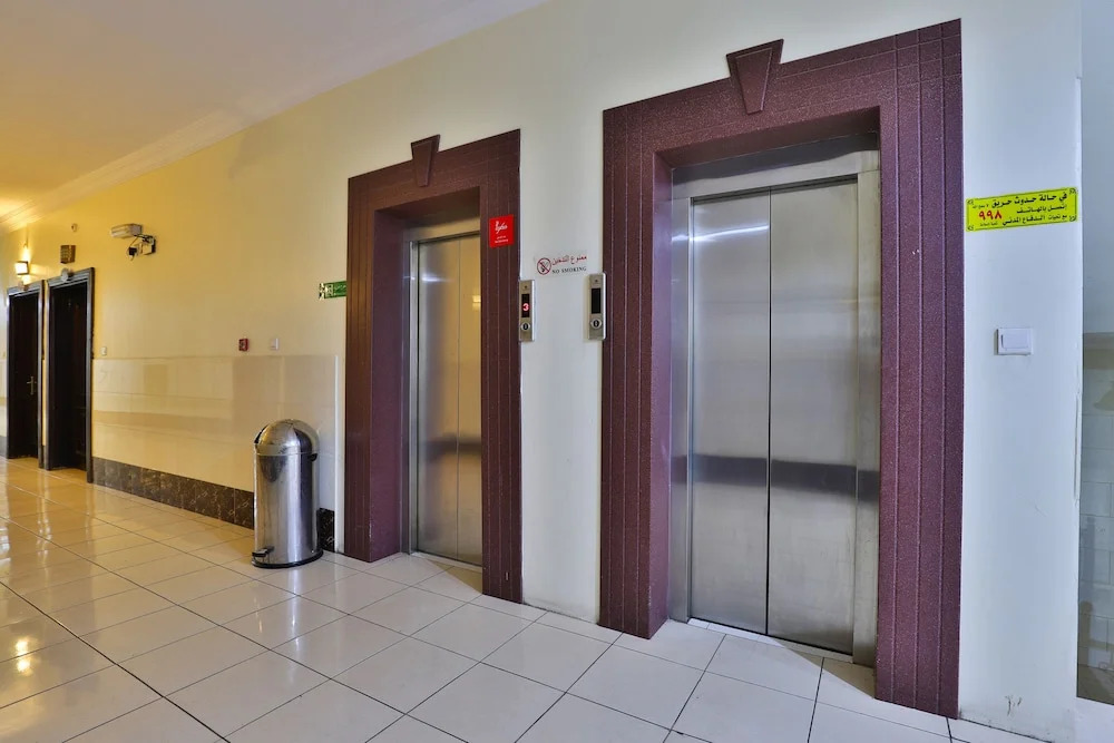OYO 340 Nareen Furnished Apartments