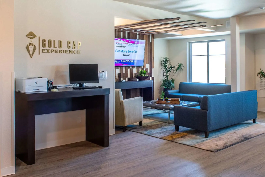 Soka Suites Dallas - Las Colinas