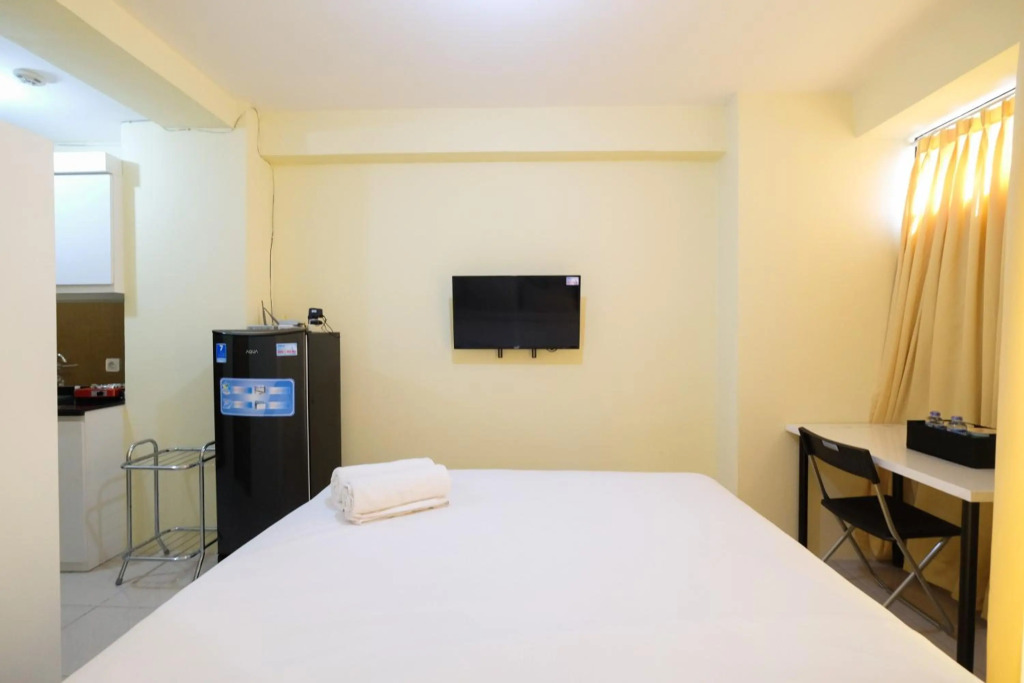 Cozy Studio @ Tifolia Apartment near Kelapa Gading By Travelio