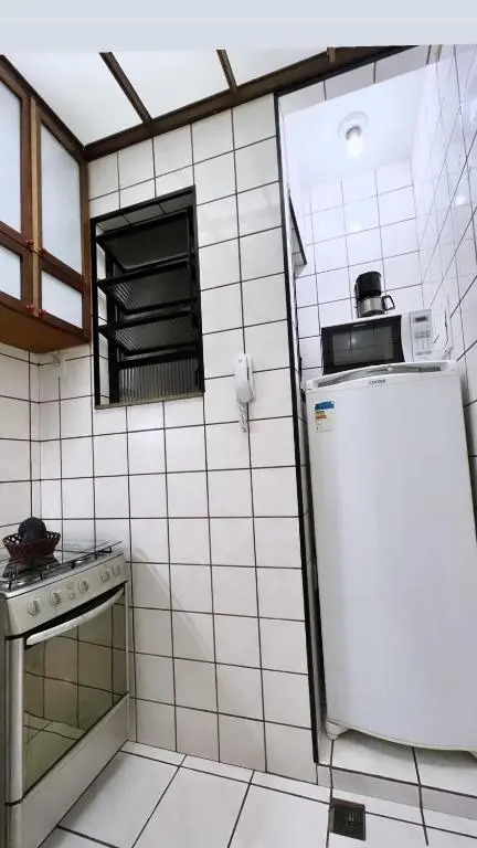 Copacabana Beach! Aconchegante apartamento na quadra da praia.