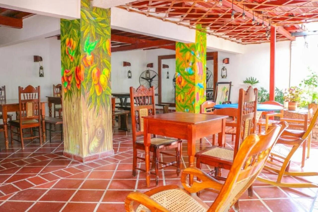 Hotel Jardines Evans By GEH Suites
