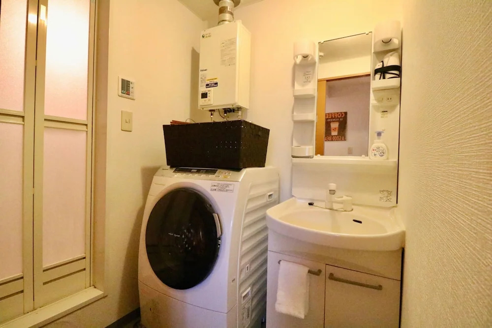 Viale Hiragishi Room105