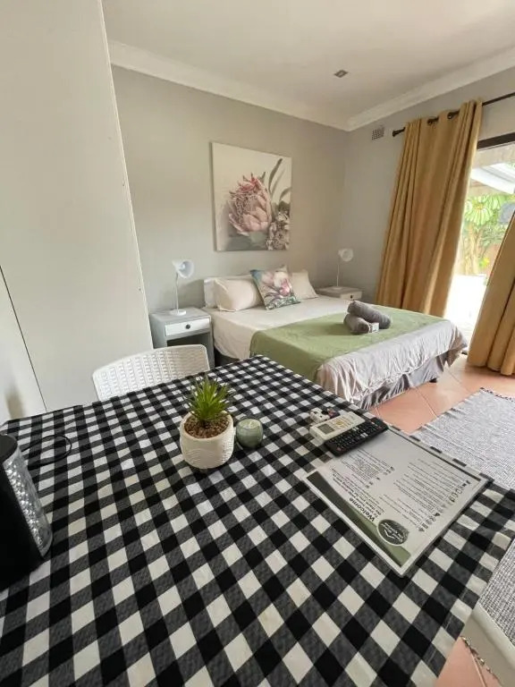 Guest house on Gillian Unit 3