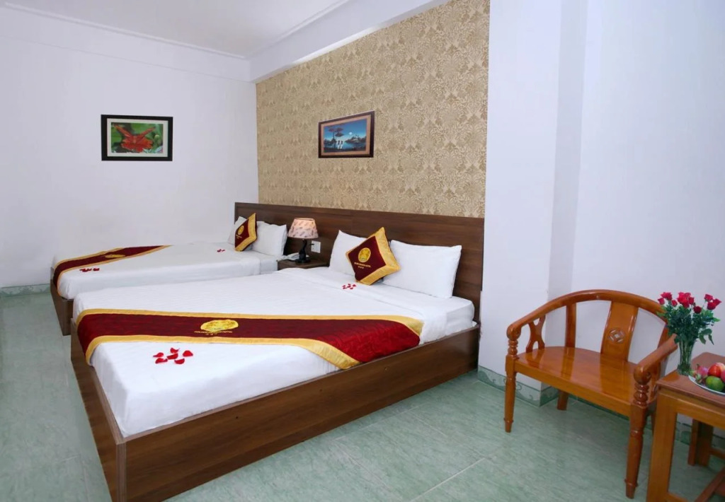 Glory Dragon Hotel