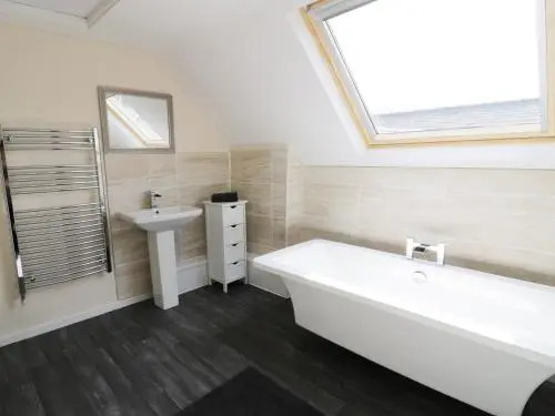Station Apartment