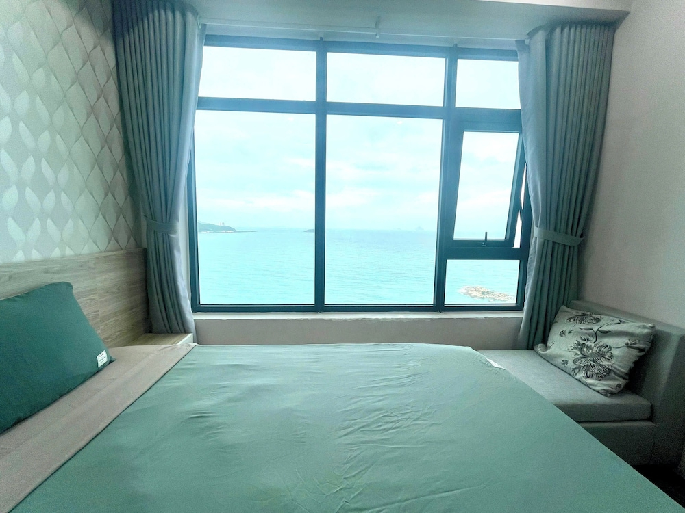 Solana Beachfront Apartment - Muong Thanh Nha Trang