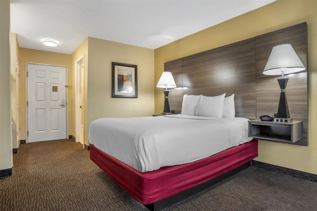 Best Western Plus Bessemer