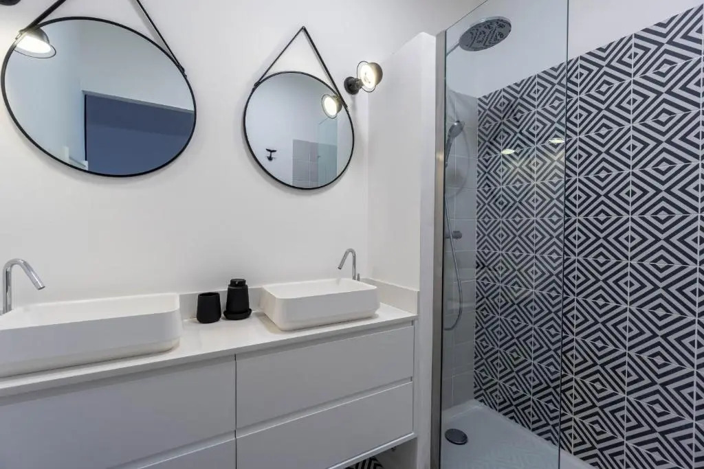 COCOON KEYWEEK Holiday House with lovely patio in Biarritz city center