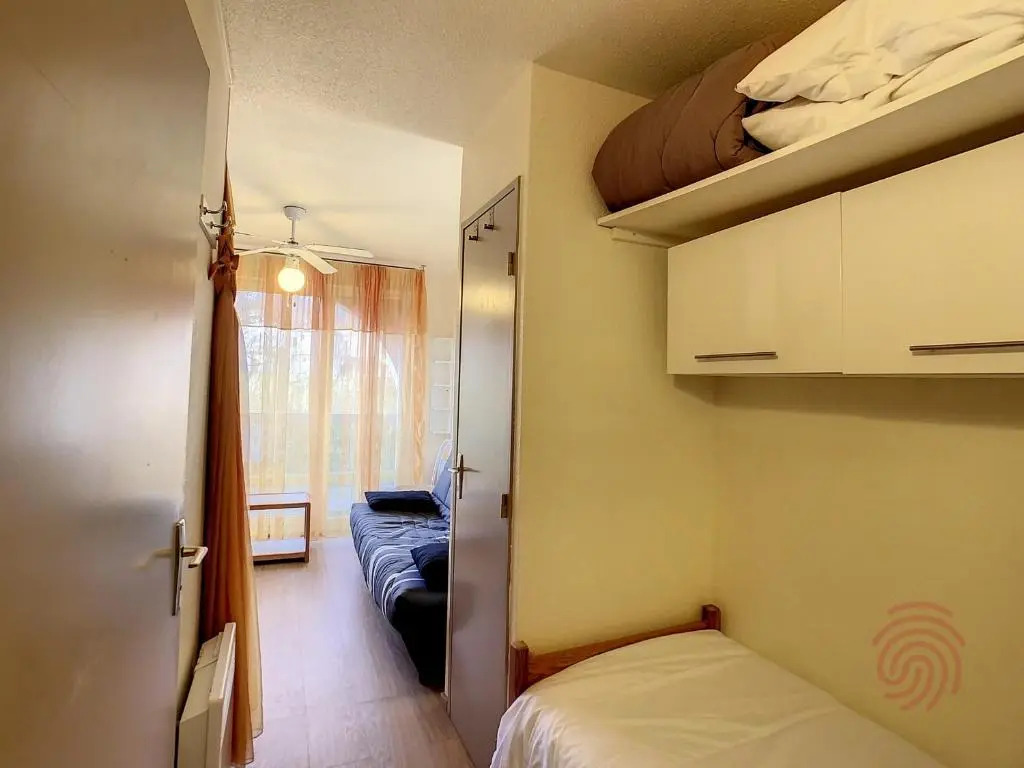 Appartement Lamalou-les-Bains, 1 pièce, 2 personnes - FR-1-451-76
