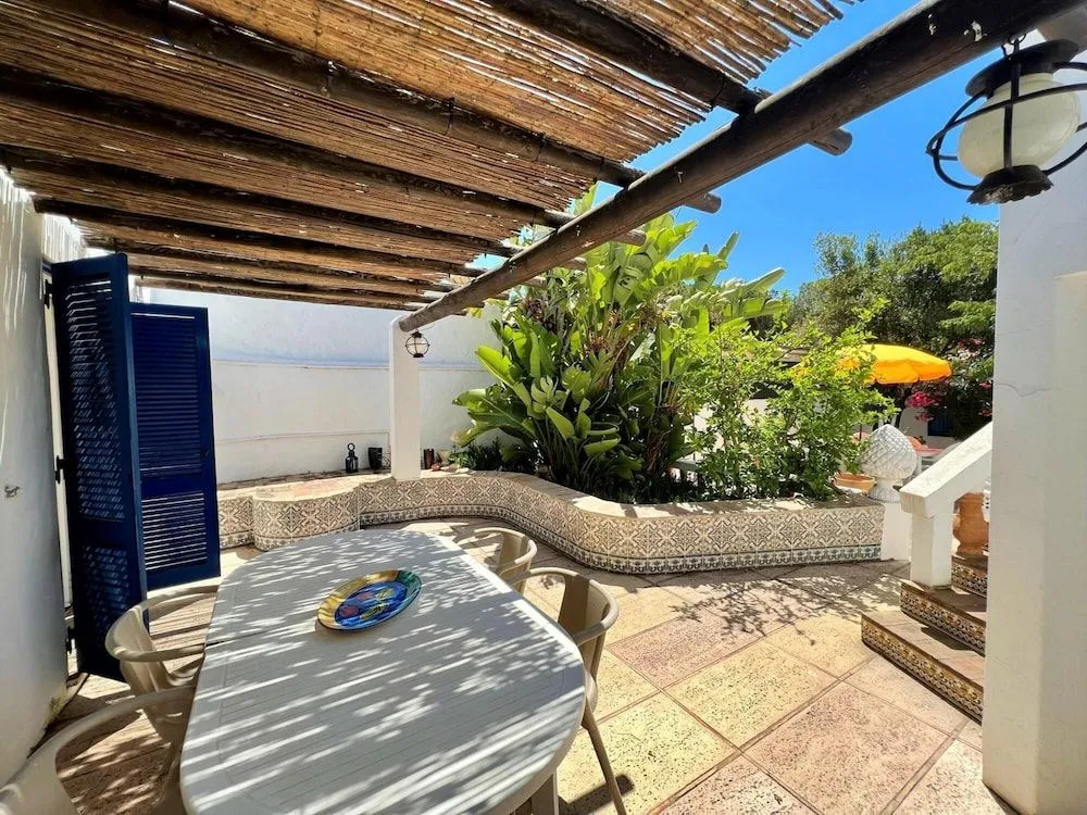 Albufeira Central Villa by Homing
