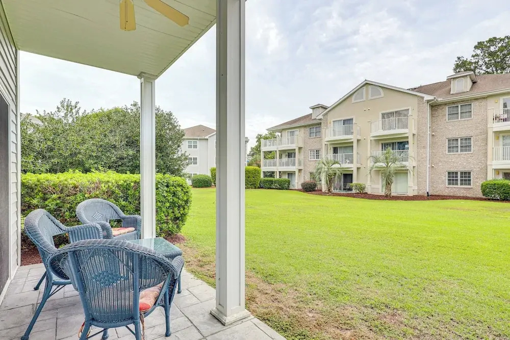 4 Mi to Sunset Beach: Resort-style Family Condo