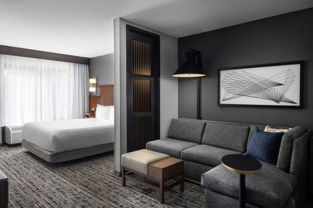 Hyatt Place Kansas City/Overland Park/Convention Center
