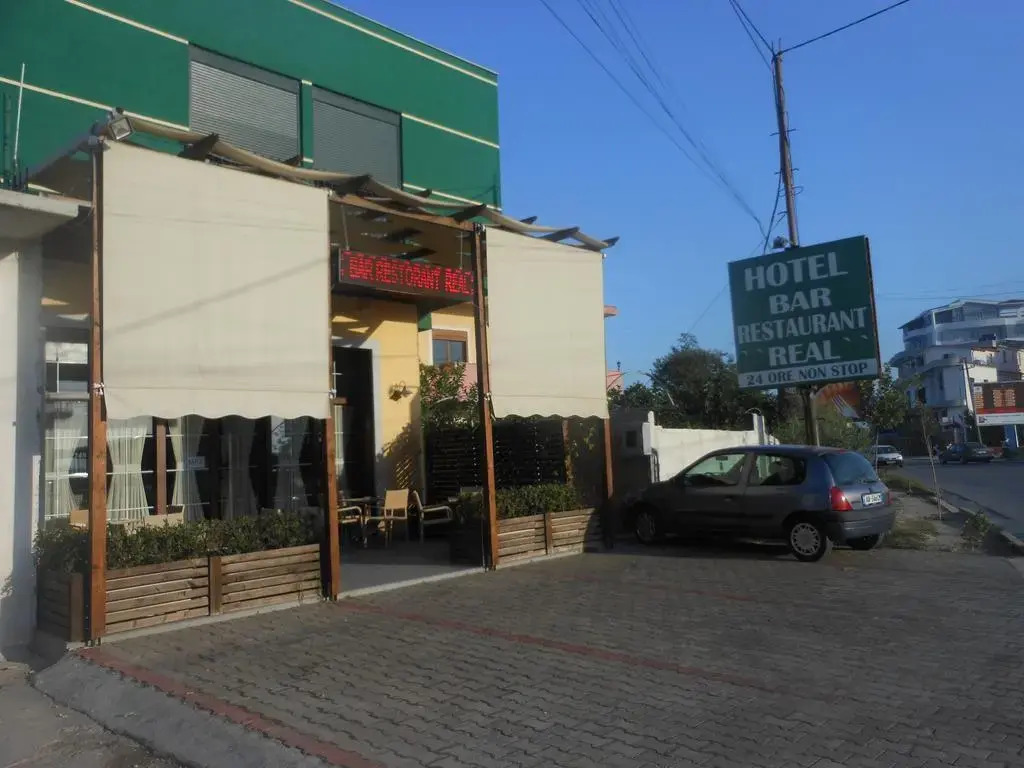 Hotel Real