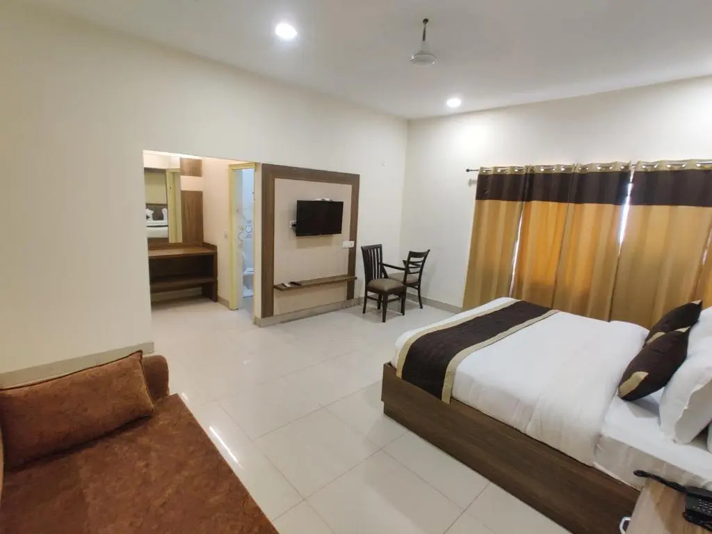 Hotel Raj Darbar