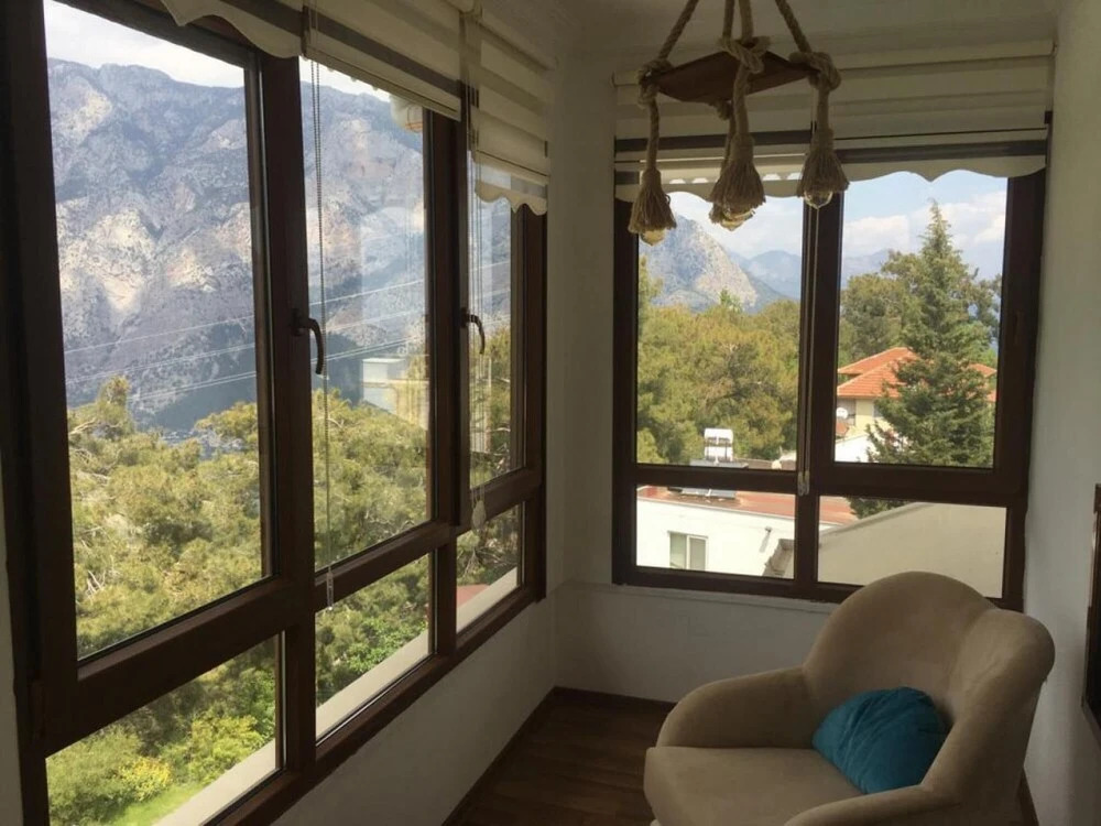 Tiny House with Shared Pool in Konyaalti