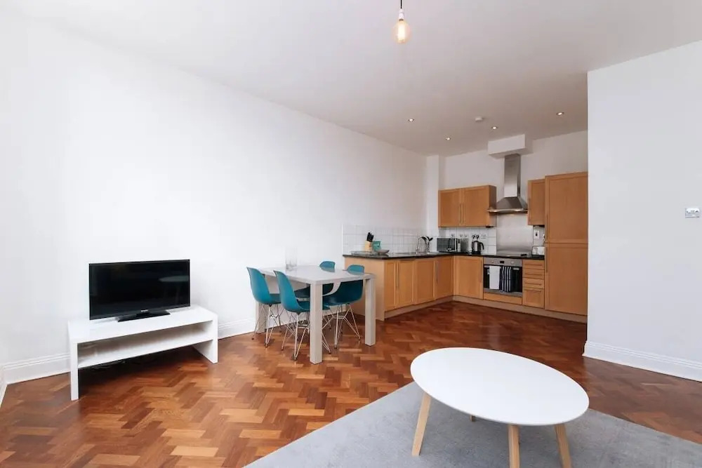 Spacious 1bed in Old Street, 2mins To Tube Station